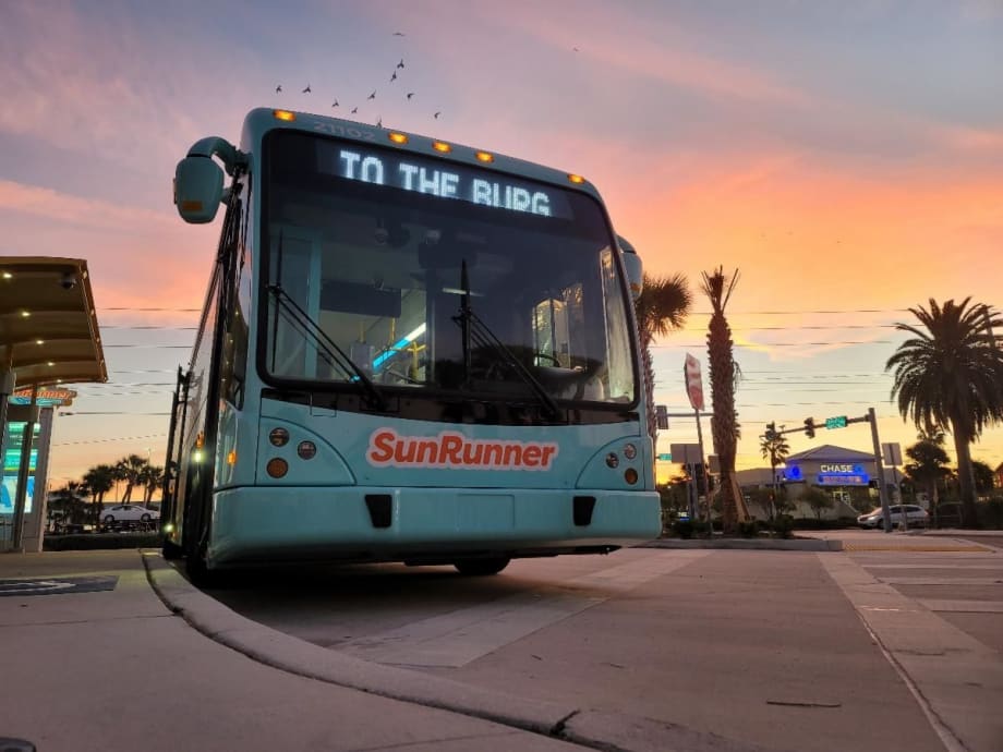 Florida's PSTA Adding Additional SunRunner Buses