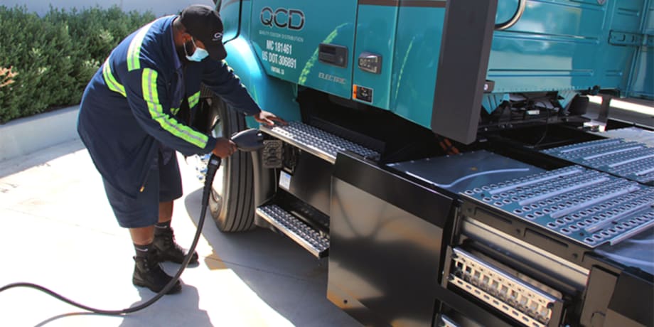 Double-Digit Order for Volvo VNR Electric Going to Last-Mile Delivery