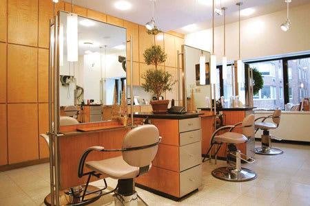 Designing a salon with great lighting