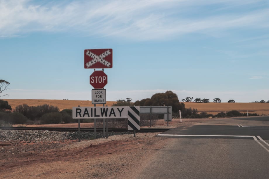 11 States Get Rail Safety Crossing Grants Totaling $200,000