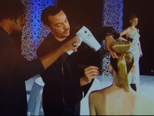 Orlando Pita's 8 TIPS For The Perfect Ponytail