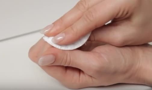 Essie Nail Tips: Removing Dark Nail Polish