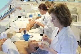  Lydia Sarfati Offering a Variety of Skincare Educational Offerings Including Free Courses