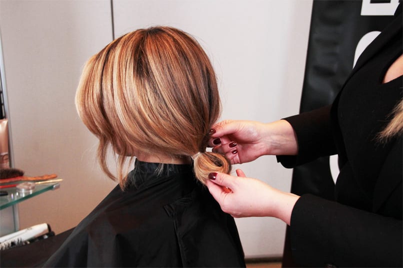 HOW-TO: The Reverse French Roll & Faux Bob
