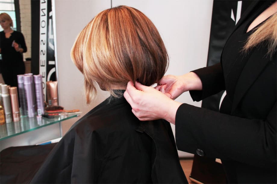 HOW-TO: The Reverse French Roll & Faux Bob