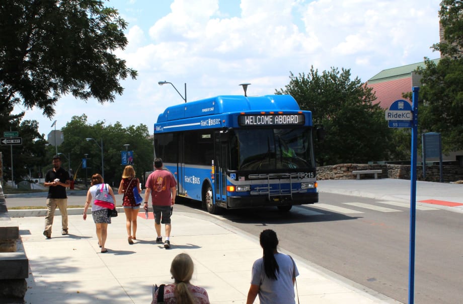 Mineta Report Examines Fare-Free Transit's 'Grand Opportunity' 
