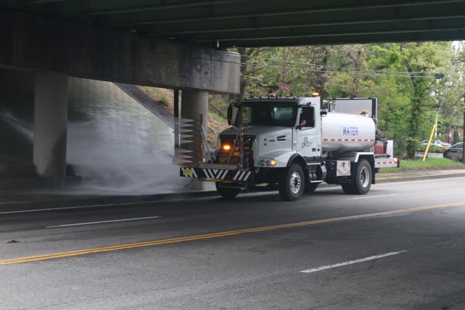 Rhode Island DOT Adds Bridge Washing Trucks