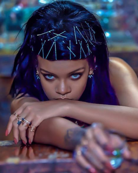 How-To: Rihanna's Navy-Blue Hue