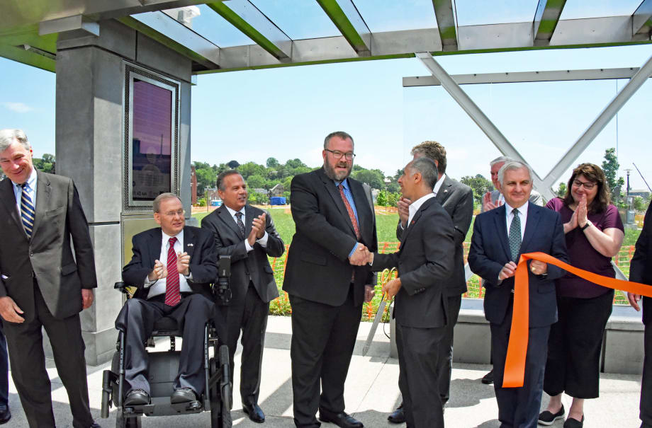 RIPTA Unveils New High-Frequency Bus Corridor