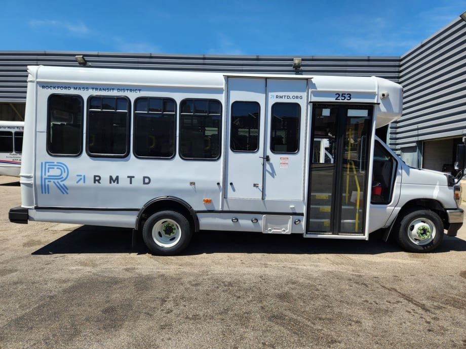 Illinois' RMTD Adds 14 Paratransit Vehicles