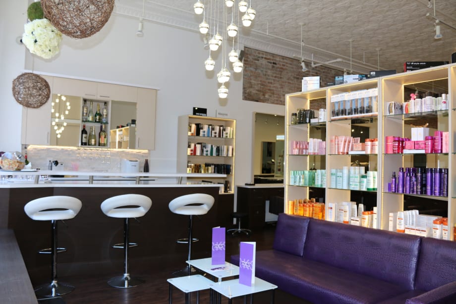 Salon Tour: Roman K Salon
