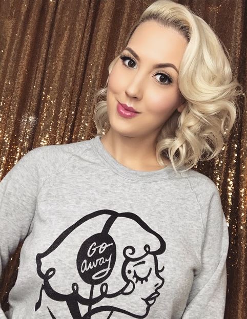 Miss Ruby's Beauty School: Tips and Tricks for the Perfect Vintage Hairstyle