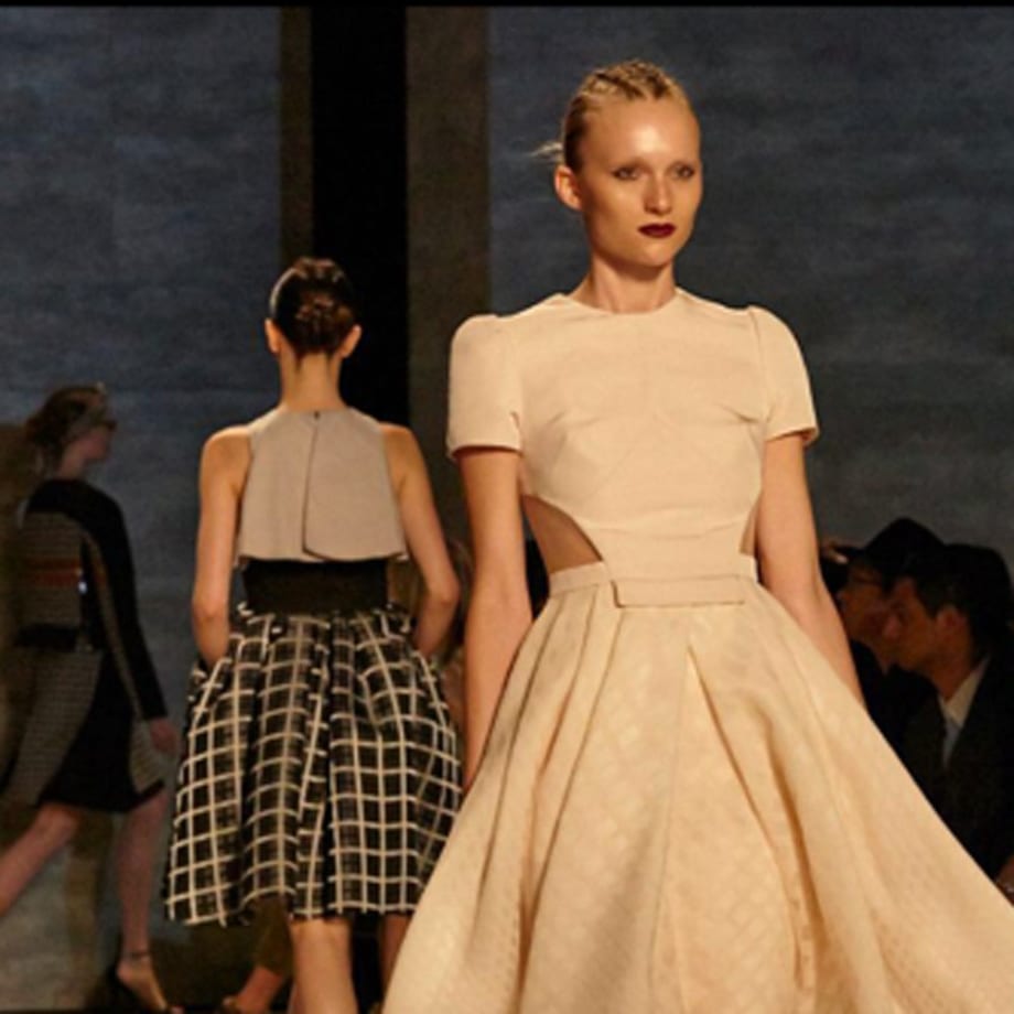 NYFW HOW TO: L'Oreal Pro Artist Amit Abraham at Bibhu Mohapatra