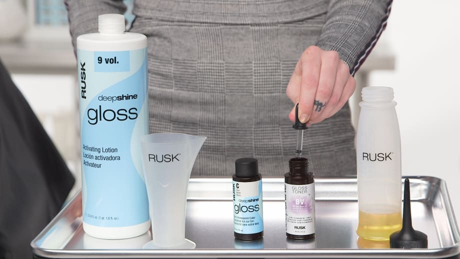 How-To: Ice Crystal Platinum Blonde Pixie