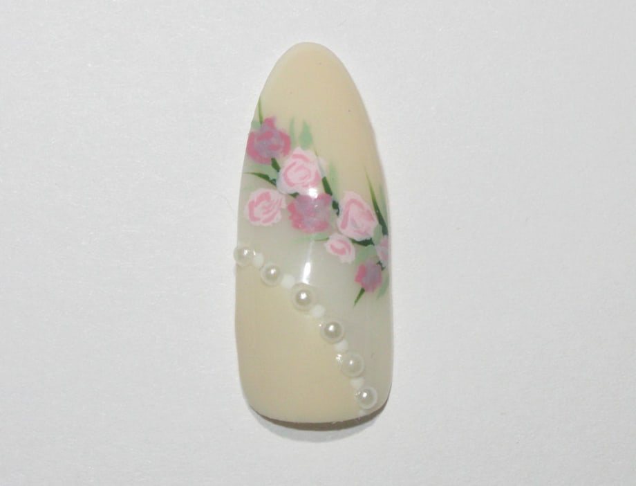 Twist on Traditional Wedding Nail Art
