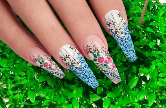 Rustic Floral Nail Art Design (Festa em Alfama) with Nails 21