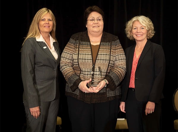 Ryder System Director Named 2019 Influential Woman in Trucking