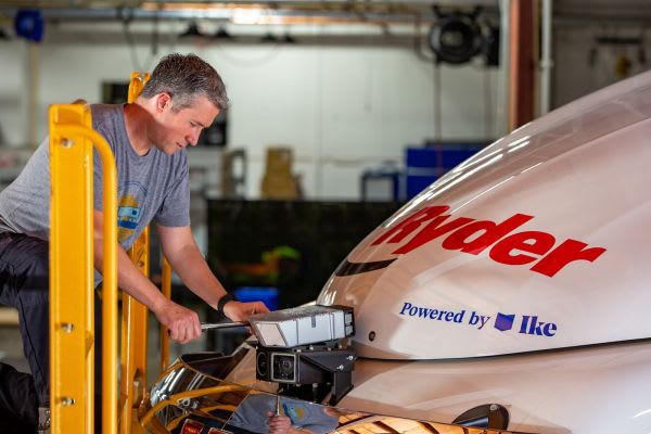 Ryder, DHL, NFI Sign with Ike to Deploy Autonomous Trucks