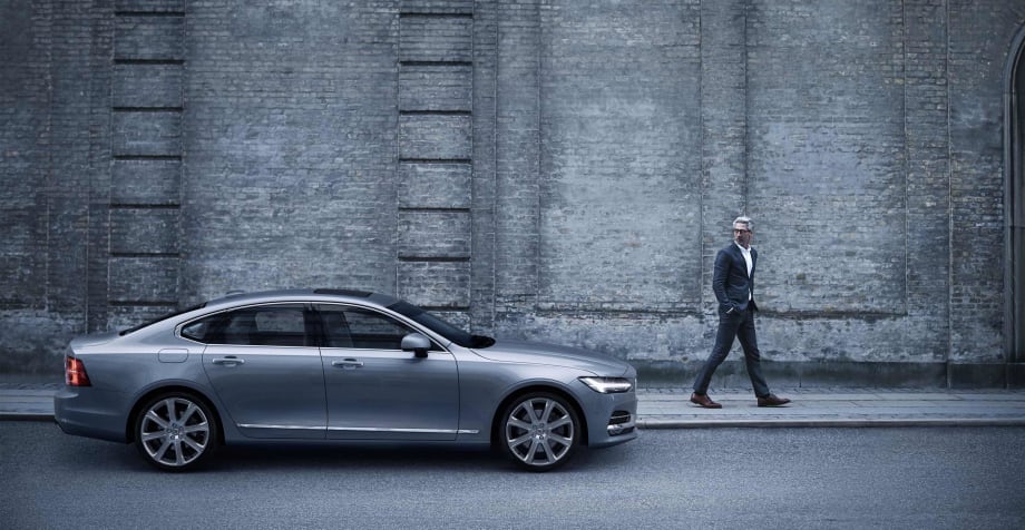 Volvo Duo Achieves Top AEB Pedestrian Safety Ratings