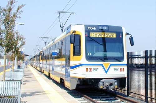 Sacramento RT's Blue Line extension begins service