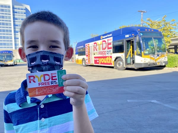 SacRT Extends Unlimited Free Service for Youth