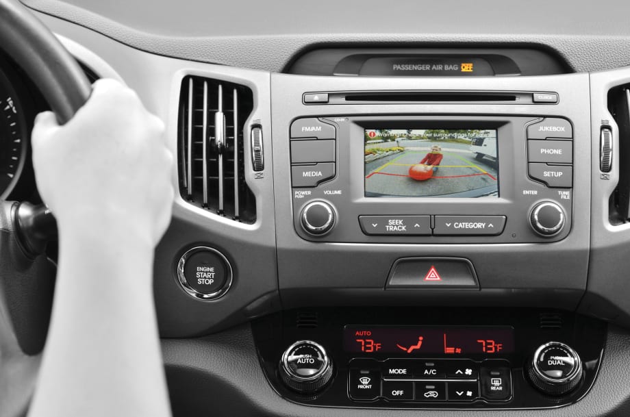 How to Effectively Back Up Using Rearview Cameras