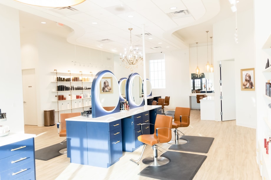SALON TOUR: Sofia Elaine Salon