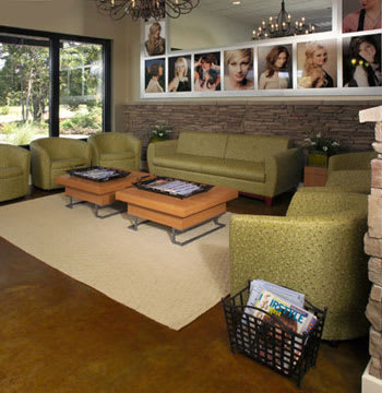 Salon of Distinction: Salon 124