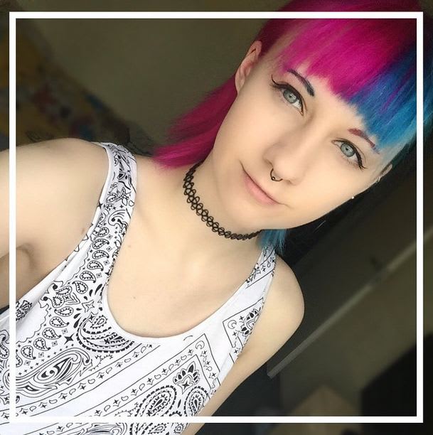 Trend Alert: Two-Toned Split Haircolor