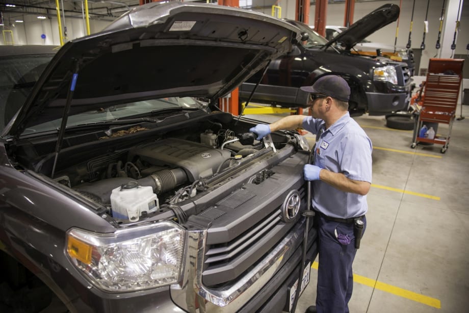 COVID-19 Fleet Response: Shop Safety, Driver Guidance, Prioritizing Vehicles