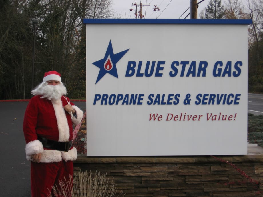 Classic Blue Star Gas Propane Autogas Bobtail Still Trucking