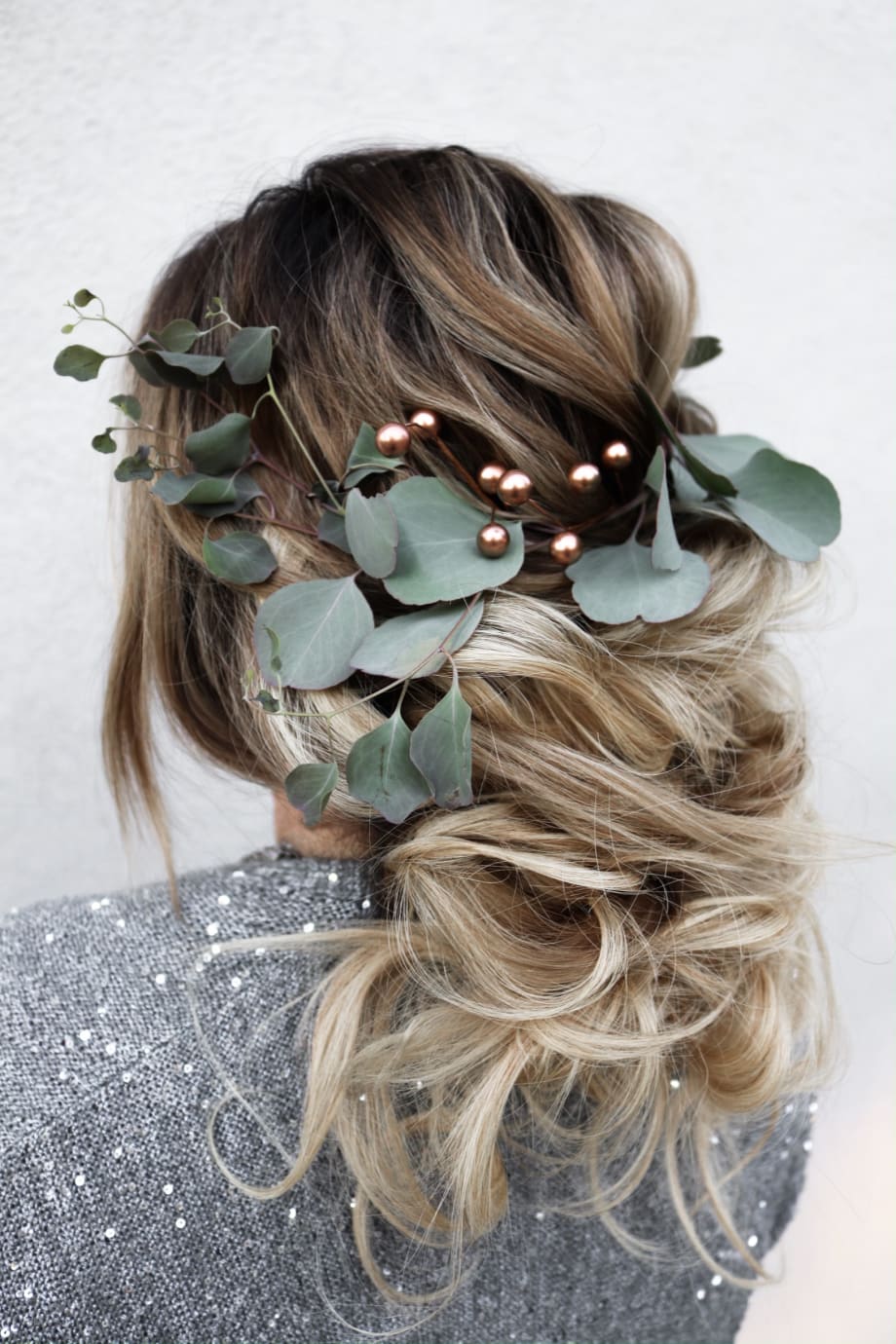 New Year's Eve Glam: Announcing the Party Pretty Winner