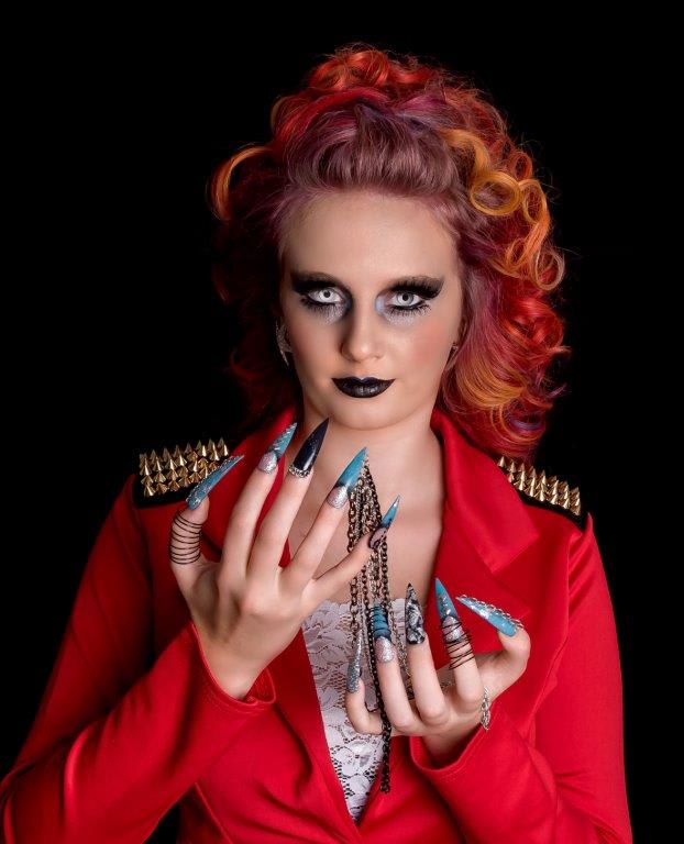 Meet Nail Artist Sarah Petersen, NTNA Finalist!