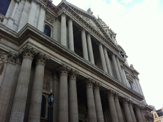 Sassoon's Life Celebrated at London Memorial