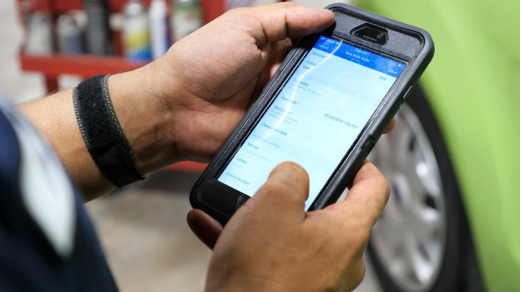 Improving School Bus Fleet Maintenance with Software