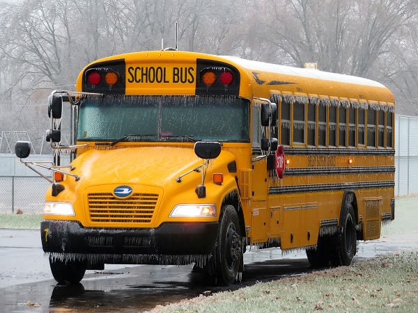 First Student Offers Winter Driving Safety Tips