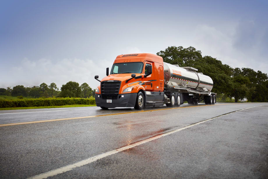 Schneider Bulk Creates Electronic Driver Report Form