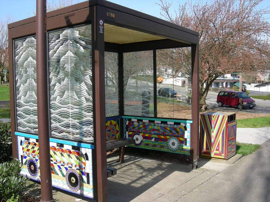 Seattle to sell ads to pay for new bus shelters