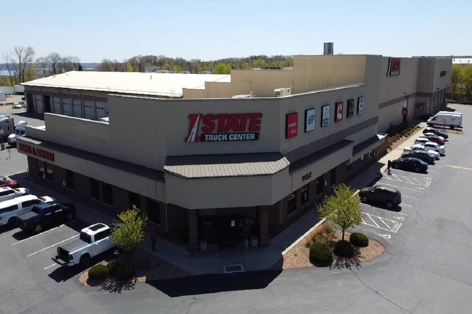 SelecTrucks Opens Center in Minneapolis