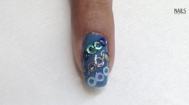 Troubleshooter: Sequined Nail Art