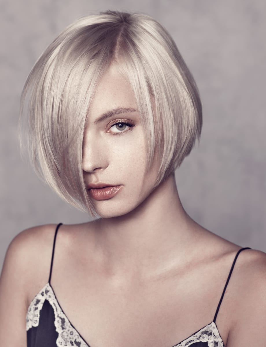 Simply Stunning: Lifestyle Cuts, Color and Styling