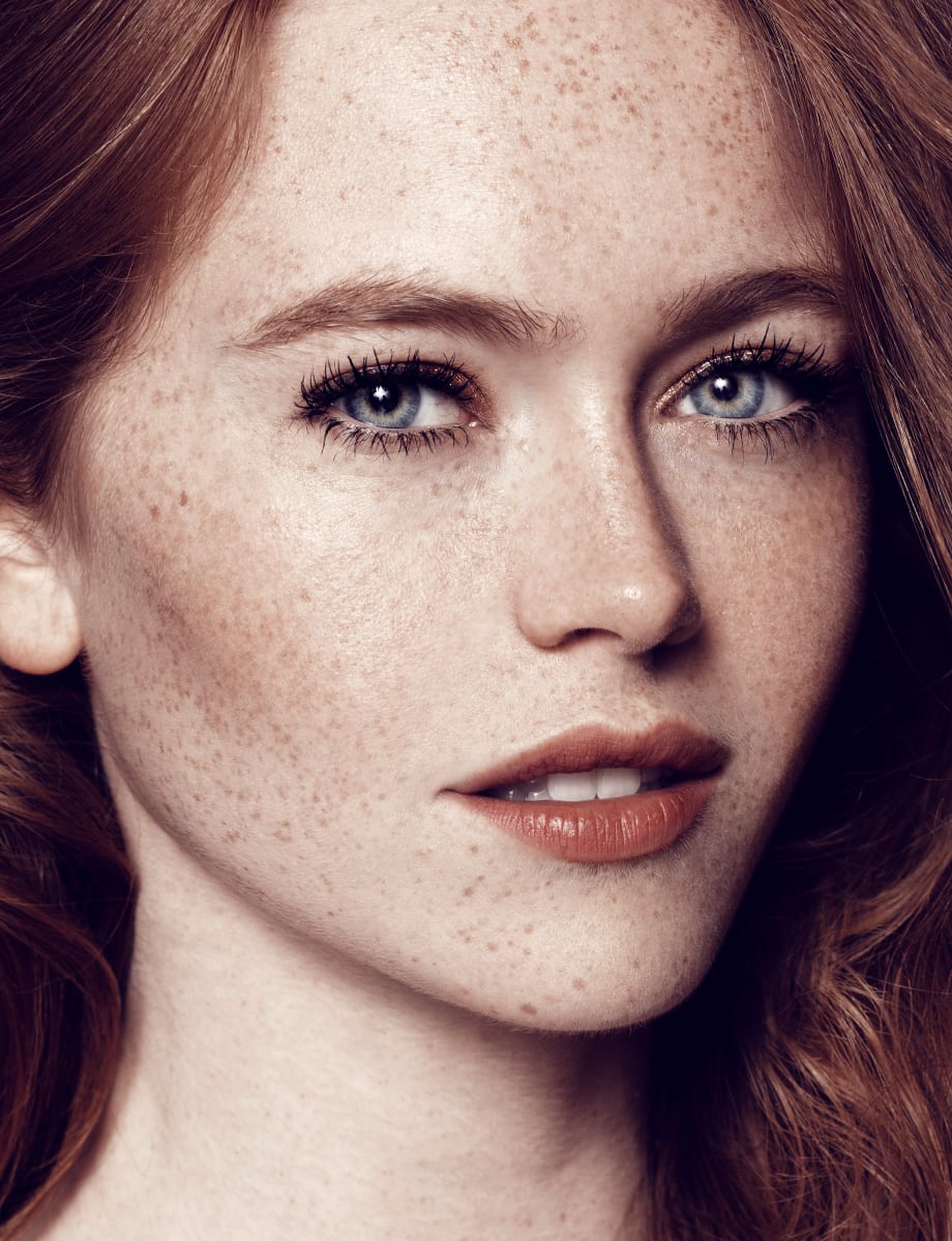 Simply Stunning: Lifestyle Cuts, Color and Styling