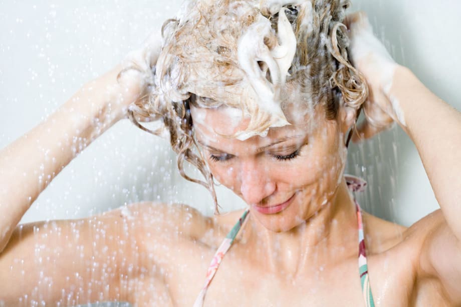 How to Wash Hair the Right Way...and the Wrong Way