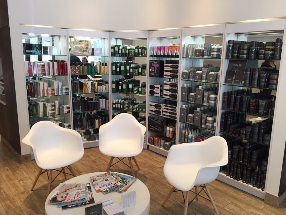 SALON TOUR: HAIR & CO