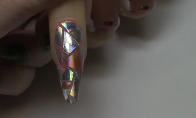Shattered Glass Nails