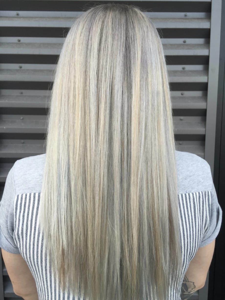 MAKEOVER: Multi-shade to Silver Bleach Out