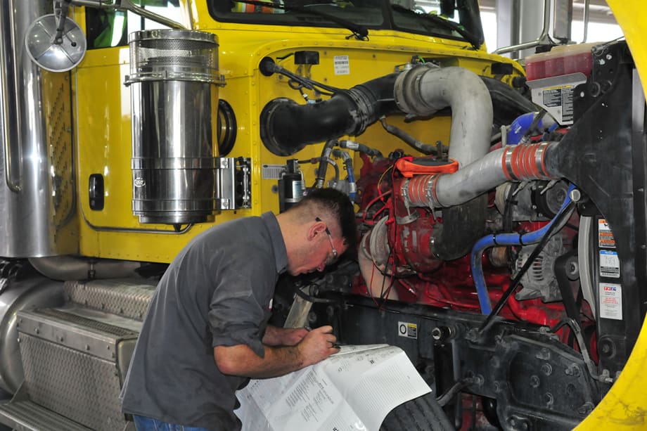 ATA, TMC Announce First-Ever National Technician Appreciation Week