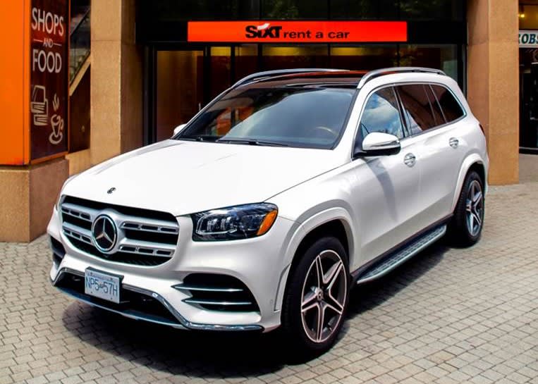 Sixt Expands into Canada