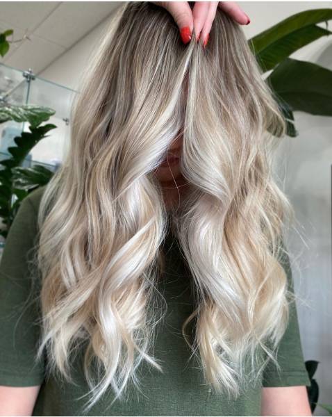 Celebrate Color! OLAPLEX Pro Artist Awards Reveal Winning Looks, Creative Passion and How‐To Tips