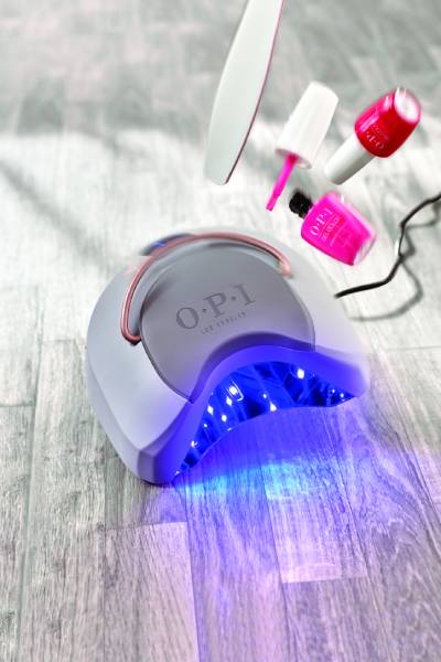 OPI Introduces STAR LIGHT Professional LED Light